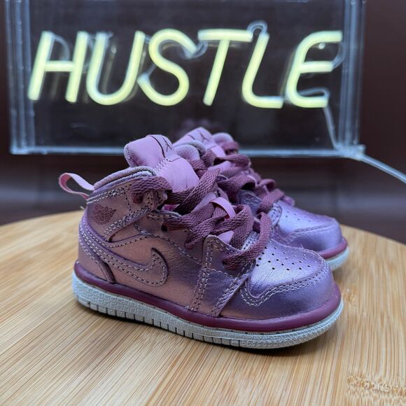 Air Jordan 1 Mid "Pink Rise" (TD) Size 4C